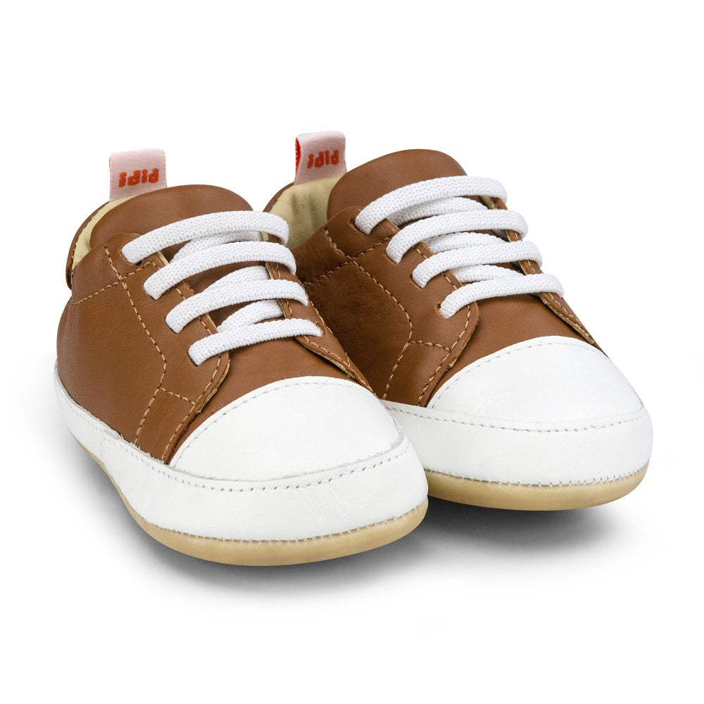 Pantofi Baietei Bibi Afeto Joy Caramel/Alb cu Siret Elastic