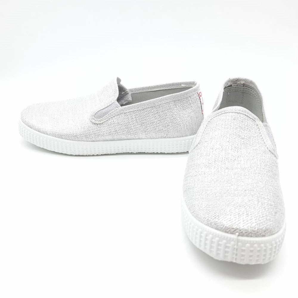 Tenisi Slip-On Fetite, Cienta, Parfumati, Flexibili, Argintii, 57013 - 4Kids Romania